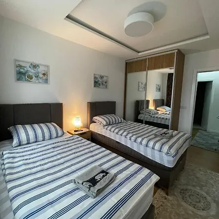 Plavo Nebo Apartman *