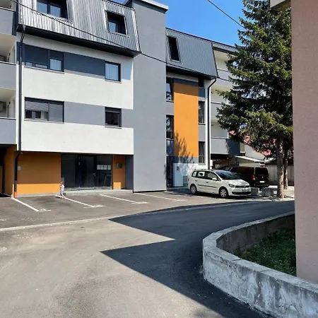 Apartment Plavo Nebo