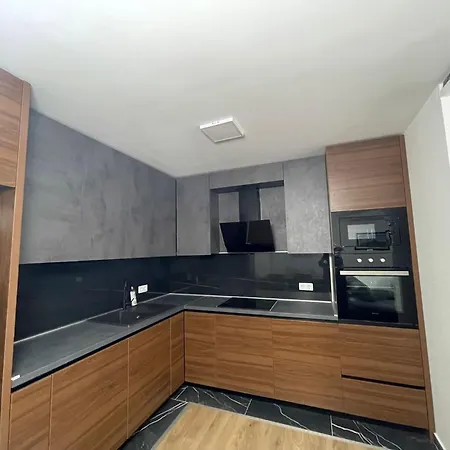 Plavo Nebo Apartment *